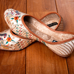 ゴージャス刺繍のマハラニフラットシューズ - サブ5