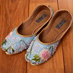 ゴージャス刺繍のマハラニフラットシューズ - サブ2