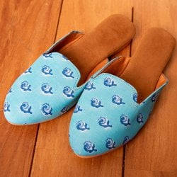 ウッドブロックで彩られた フラットミュール