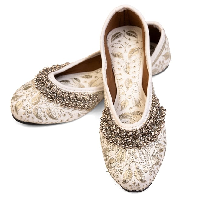 ゴージャス刺繍のマハラニフラットシューズの選択用写真