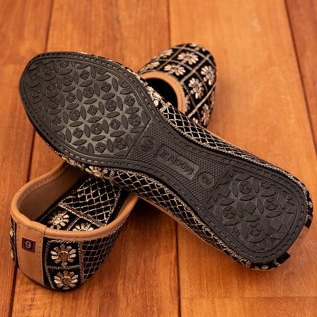 ゴージャス刺繍のマハラニフラットシューズ 9 - アウトソールの写真です