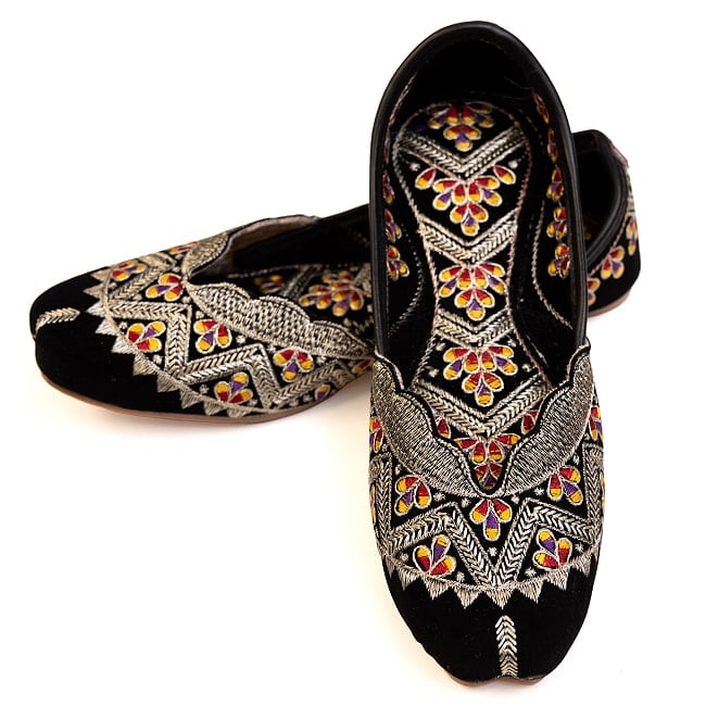 ゴージャス刺繍のマハラニフラットシューズの選択用写真