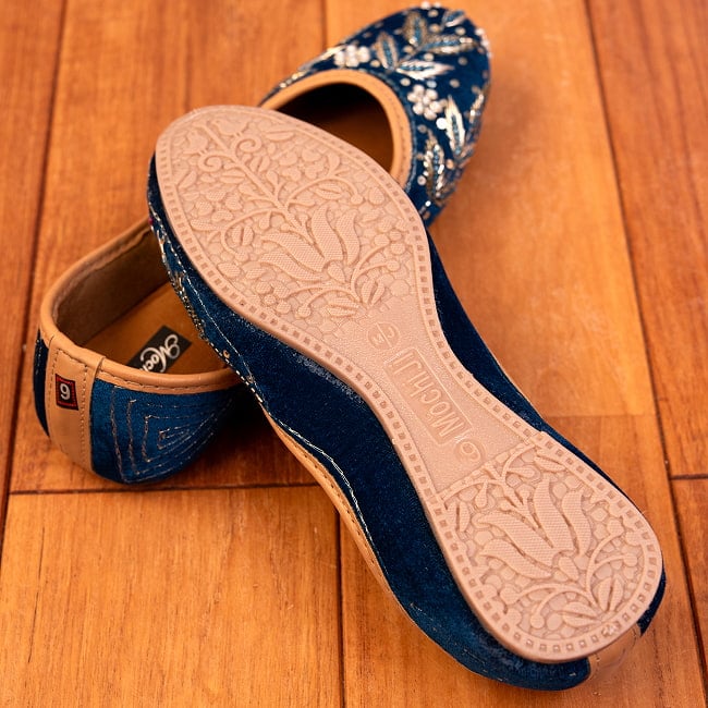 ゴージャス刺繍のマハラニフラットシューズ 9 - アウトソールの写真です