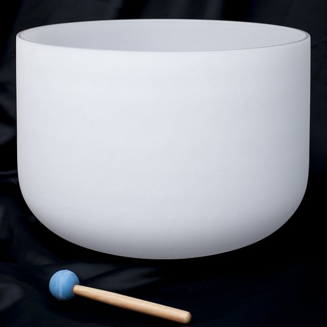 【G音程】第5チャクラ（throat）クリスタルシンギングボウル 直径40cmの写真クリスタル,クリスタルシンギングボウル,水晶,シンギングボウル,シンギングボール,チャクラ