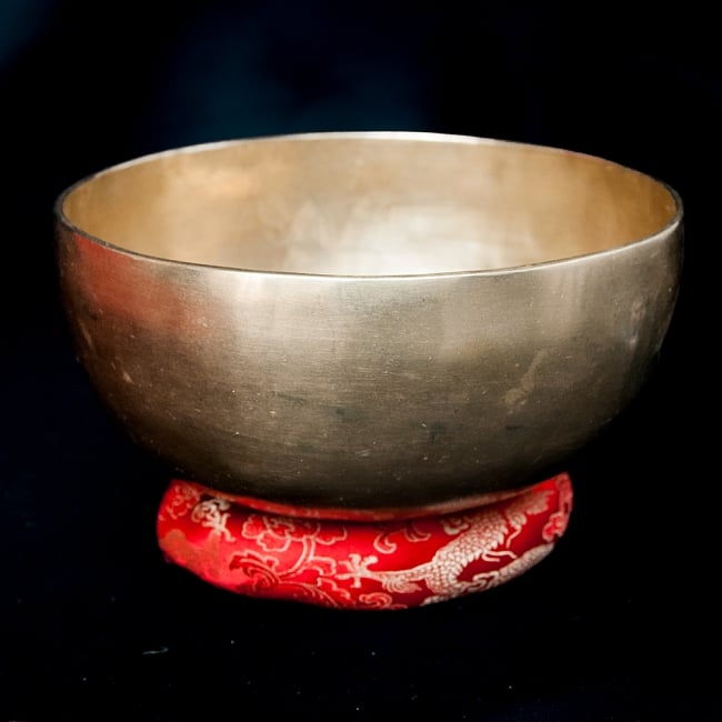 【一点物】アンティックシンギングボウル【音階:E】919g(スティック付属)の写真