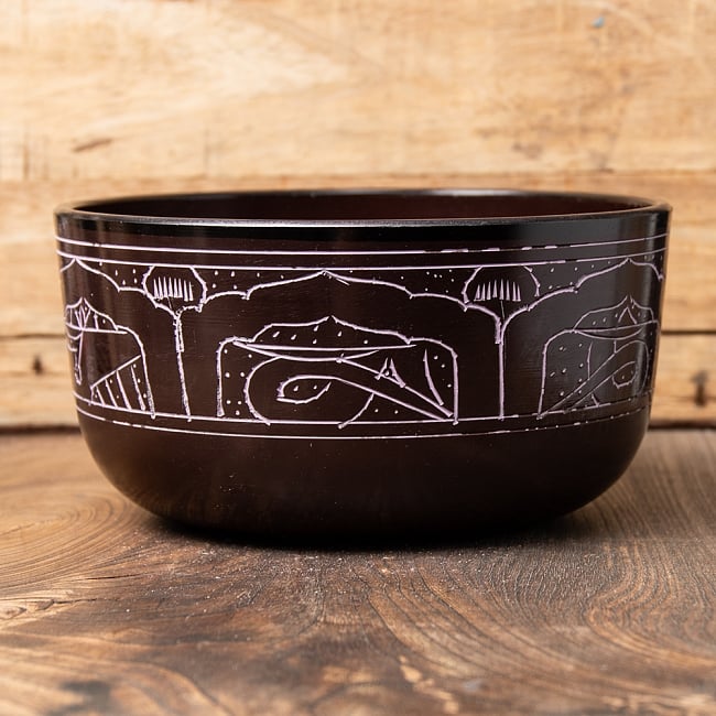 【一点物】ライトウェイトシンギングボウル - 直径:18cm キー:B 2 - 角度を変えてみてみました。