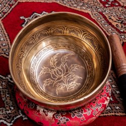 【一点物】チベタンアンティックシンギングボウル【音階:E】約865g(スティック付属)の商品写真