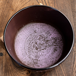 ライトウェイトシンギングボウル　交差金剛杵と幸運の八吉祥文様〔直径：約19.5cm〕 - サブ4
