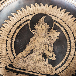 【一点物】白多羅菩薩　ホワイトターラー　細密彫りチベタンアンティックシンギングボウル【音階：E】約2198g(スティック付属) - サブ5