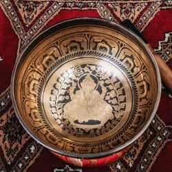 【一点物】ガネーシャ 細密彫りチベタンアンティックシンギングボウル【音階:Bb】約1428g(スティック付属)