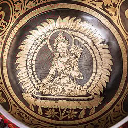 【一点物】白多羅菩薩　ホワイトターラー　細密彫りチベタンアンティックシンギングボウル【音階：C】約1402g(スティック付属) - サブ4