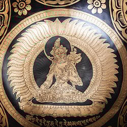 【一点物】白多羅菩薩　ホワイトターラー　細密彫りチベタンアンティックシンギングボウル【音階：Eb】約1992g(スティック付属) - サブ4