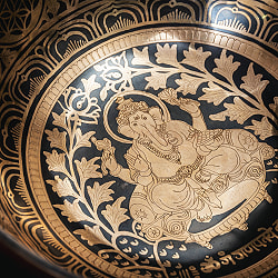 【一点物】ガネーシャ　細密彫りチベタンアンティックシンギングボウル【音階：G】約2054g(スティック付属) - サブ5