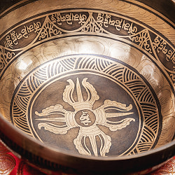 【一点物】チベタンアンティックシンギングボウル【音階：A】約1099g(スティック付属) - サブ4