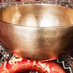 【一点物】アンティックシンギングボウル【音階：Bb】約1103g(スティック付属) - サブ4