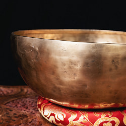 【一点物】アンティックシンギングボウル【音階：D】約2428g(スティック付属) - サブ2