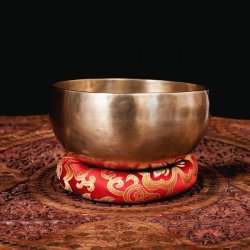 【一点物】アンティックシンギングボウル【音階：D】約738g(スティック付属)(ID-SINGBOWLANT-1908)