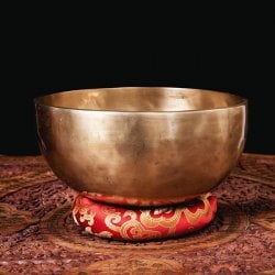 【一点物】アンティックシンギングボウル【音階：C#】約1065g(スティック付属)