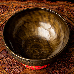 【一点物】花梗文様 彫琢深彫仕上げ シンギングボウル 直径23.5cm程度 音階C - サブ5