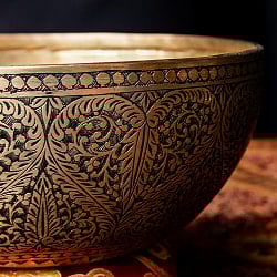 【一点物】唐草文様 彫琢深彫仕上げシンギングボウル 直径23cm程度 音階D - サブ5