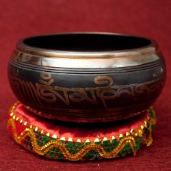 【一点物】チベタンシンギングボウル【音階：F】 468g(スティック付属)の商品写真