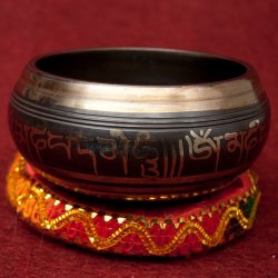 【一点物】チベタンシンギングボウル【音階：F】 430g(スティック付属)の商品写真