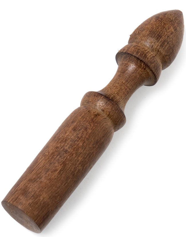 【一点物】チベタンシンギングボウル【音階:D#】548g(スティック付属) 6 - シンギングボウル用のスティックが付属致しますので、すぐにお使いいただけます。また、天然素材の為それぞれの細かい形や色は異なります。