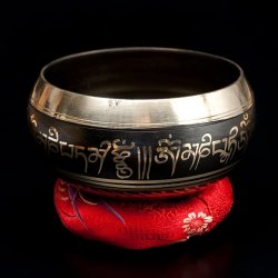 【一点物】ブラックシンギングボウル【音階:A#】 668g(スティック付属)の商品写真