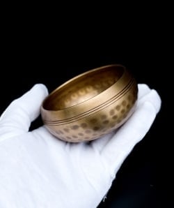 槌目付きティッカシンギングボウル 約8.7cm×約4.8cm〔スティック付属〕 - サブ5