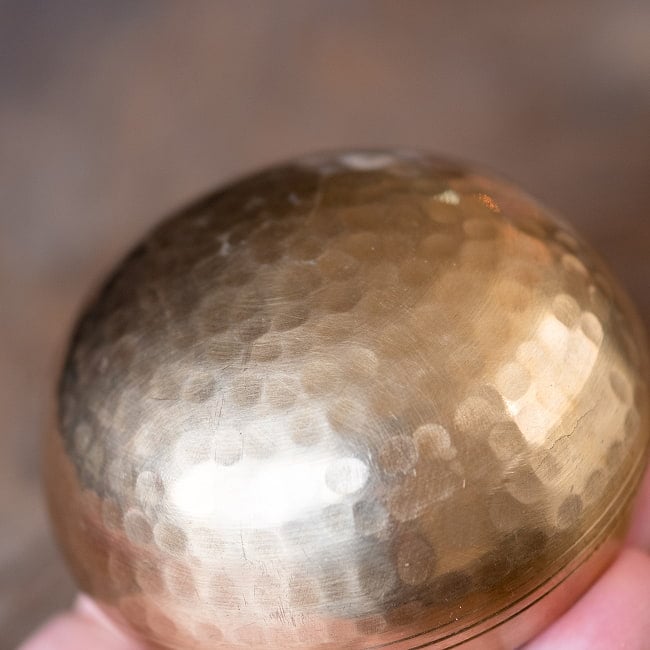 槌目付きティッカシンギングボウル 約8.7cm×約4.8cm〔スティック付属
