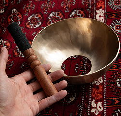 【1点物】脳が振動するシンギングボウル 女性&お子様用 直径:21cm程度 音階:G - サブ5