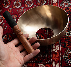 【1点物】脳が振動するシンギングボウル 女性&お子様用 直径:20.5cm程度 音階:G# - サブ5