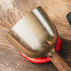 ハンドル付き 高音質シンギングボウル 直径10cm 長さ22cm程度 - サブ2