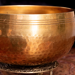 槌目付きティッカシンギングボウル 約17cm×約9.5cm〔スティック付属〕 - サブ2