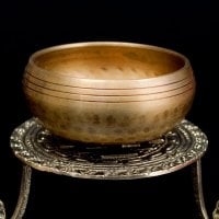 槌目付きティッカシンギングボウル  約12cm×約6cm 〔スティック付属〕