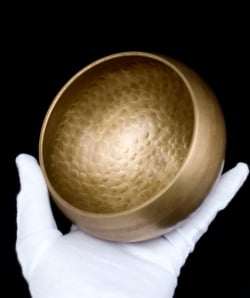 槌目付きティッカシンギングボウル 約13.6cm×約7cm〔スティック付属〕 - サブ5