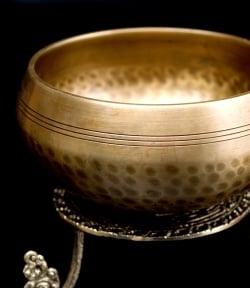 槌目付きティッカシンギングボウル 約14.2cm〔スティック付属〕 - サブ2