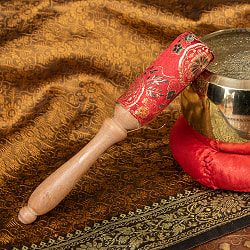 凛とした澄んだ音色 ブラスシンギングボウル〔マットとマレット付き〕 - 9.2cm - サブ5