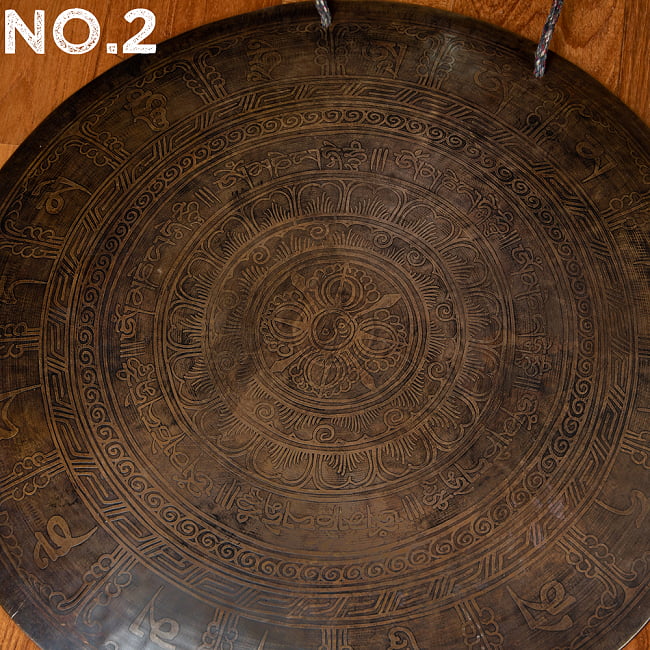 【一点物】ブラスの銅鑼 チベットやネパールの寺院で礼拝用に使用されている〔51cm 3.8Kg〕の選択用写真