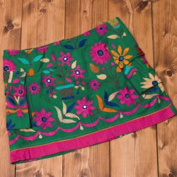 〔1点物〕カッチ地方のトライバル刺繍ミニスカート　の商品写真