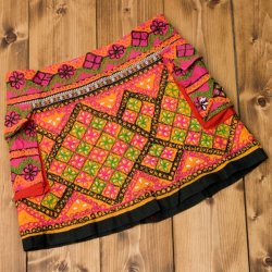 〔1点物〕カッチ地方のトライバル刺繍ミニスカート　の商品写真
