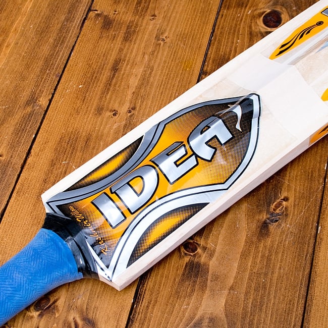 クリケットバット - iDEA Matrix 6 - 別の角度からの写真です