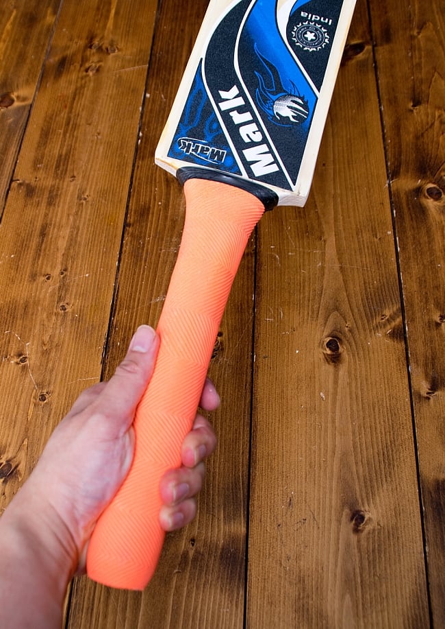 クリケットバット - Mark Jumbo 2000 9 - グリップ部分の写真です