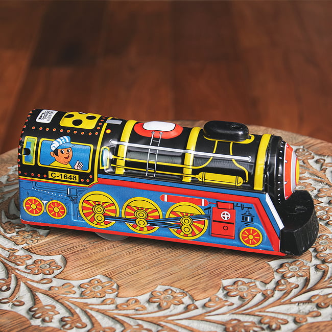 ゼンマイ式　汽笛が鳴る！大陸横断機関車　インドのレトロなブリキのおもちゃ 4 - 逆サイドです