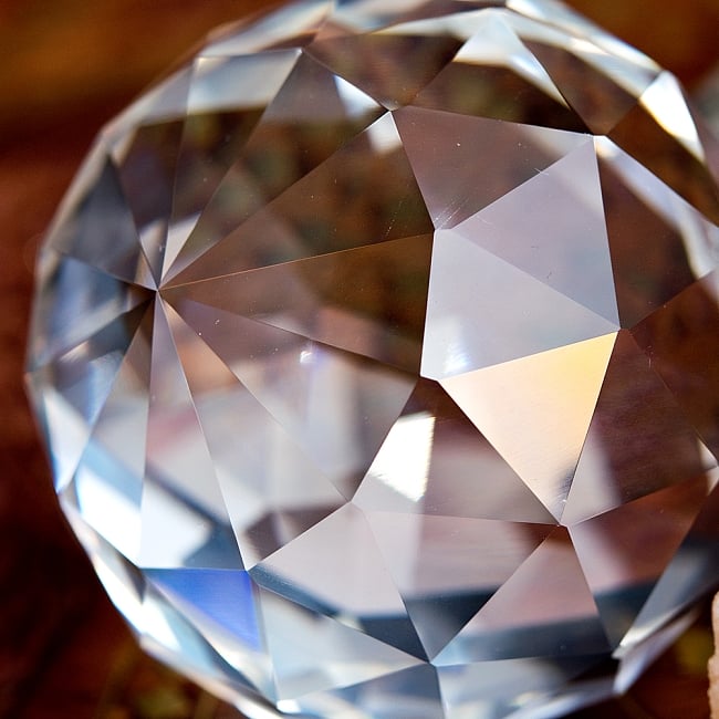 【30個セット】[70mm]太陽の光を集めるクリスタル サンキャッチャー　お部屋に小さな虹を運ぶ 5 - 美しいクリスタルガラスです。