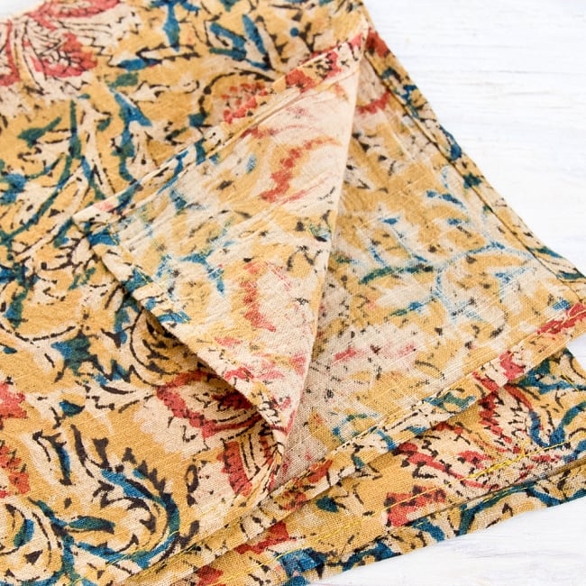 昔ながらの木版染め伝統模様布ハンカチ - イエロー 3 - 裏面はこの様になっています。