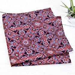 南インドの木版染めアジュラック布ハンカチ　ブルー×レッド×ブラウンの商品写真