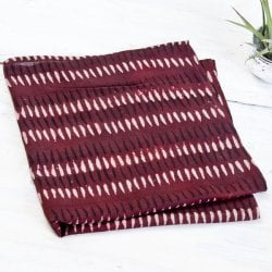 昔ながらの木版染め伝統模様布ハンカチ - レッドの商品写真