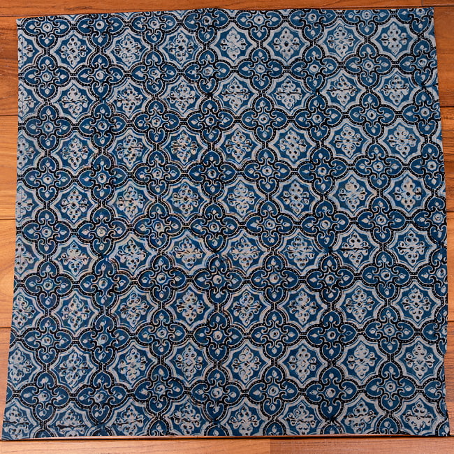 南インドの木版染めアジュラック布ハンカチ - ブルー 4 - 全体を見てみました。