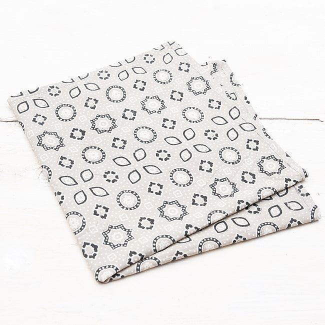 昔ながらの木版染め伝統模様布ハンカチ - カーキの写真布,ハンカチ,ギフト,ウッドブロック